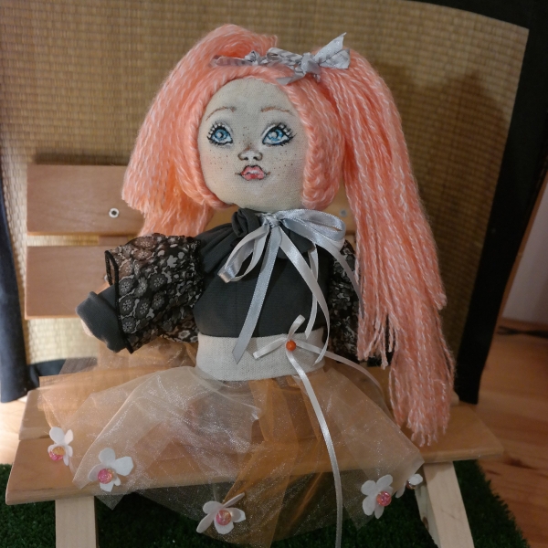 Lou  Ma poupée en chiffon Faite maison - Ma Maison d Artistes