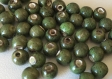 30 perles rondes en porcelaine 6 mm - (vert)