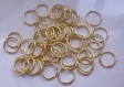 500 anneaux en métal 4x0.7 mm - doré