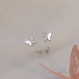 Boucles d’oreilles à anneau ouvert en forme de papillon - bijoux femme gemolia