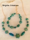 Collier tour de cou en perles de verre de murano authentiques turquoise sur chaine serpentine plaquée or,