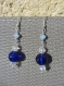 Boucles d'oreilles pendantes chics en perles de verre, bleu ciel, bleu marine et translucide, boucles légères et élégantes