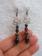 Bouces d'oreilles pendantes, breloque goutte de verre filé, perle ronde de pierre agate marron, perle en verre tchèque bleu, fil de cuivre