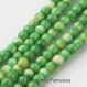 10 perles jade naturelle teintées ronde 10mm vert / blanc / jaune tachetées 