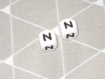 Perle alphabet en silicone lettre n 
