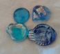 Lot de 4 bleu gros cailloux de verre transparents 