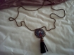 Long collier fantaisie - pendentif ' poupée kokeshi gothique suzuka ' - pompon 