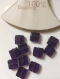 Perles carrées en verre en violet x11 