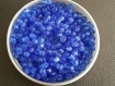 10g grosses perles de rocaille en verre givré artisanales africaines couleur bleue 