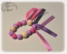 Hochet bébé, hochet dentition, montessori, perles à mordre en silicone, violettes et fuchsias