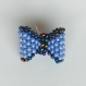 Boucles d’oreilles puces, petit noeud en perle bleu et noir pétrole, tissage peyote
