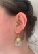 Boucles d’oreilles en résine époxy, motif floral vert et doré