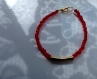 Joli bracelet estival perles fantaisies rouges et dorées