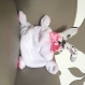 Doudou plat/peluche bebe lapin en velours minky blanc et satin rose