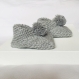Chausson bébé 0-8 mois en laine grise / pompon uni