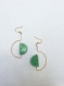 Boucles d'oreilles demi-cercle doré et demi-cercle vert