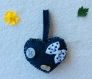 Porte clés - bijoux de sac : récupcoeur, coeur en jean, noeud blanc à pois noirs, boutons poisson et ancre