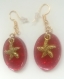 Boucles d'oreilles résine rouge paillettes et pendentif doré étoile de mer
