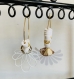 Boucles d'oreille asymétriques modèle albe version 2 - créoles perles heishi