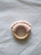 Anneau de dentition rose en bois non traité et coton - idéal pour les gencives de bébé - fait main au crochet