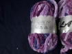 2 pelotes laine a volant chenille pour echarpe bleu violet parme