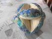 Boule decorative tissu jaune pastel et fleuri japonais bleu