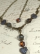 Pendentif et boucles d'oreilles pendantes bleu et feu perles de verre tchèque et métal bronze antique style fantaisie empire
