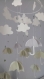Suspension mobile parapluie dans les nuages 
