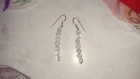 Boucles d'oreille longues en argent 925, perles couleur blanc-transparent effet craquelé