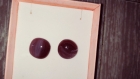 Pics d'oreilles en argent 925 et murano, couleur prune , taille du murano 16x16 mm 