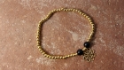 Br-16-bracelet couleur dorée et médaille fleur ajourée