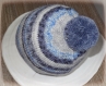 Bonnet 12/18 mois laine bleu effet jacquard avec pompon
