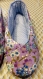 Chaussons kimono fleuri mauve et notes de bleu/doré