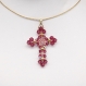 Collier artisanal ras de cou doré croix fuchsia et light rose