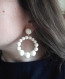 Boucles d'oreilles (modèle xl) créoles perles ivoires en résine - esprit vintage
