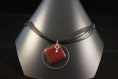 Collier pendentif carré rouge/gris/noir en pâte polymère