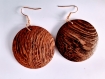 Boucles d'oreilles pendantes en bois de look, fait main.