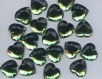 Pc61 *** 30 pierres à coudre à facettes acrylique cŒur 18mm vert