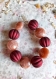 Bracelet de perles café et rouge ajustable
