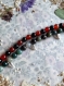 Bracelet ajustable en perles rouge et noir en verre