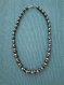 Collier 47 cm tout en perles d'hématites : grises et dorées
