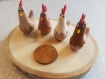 Miniature crèche de noël - poule