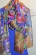 Longue écharpe en mousseline de soie - motif stylisé delphinium