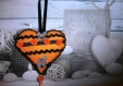 Coeur orange avec squelette pour halloween