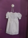 Petite robe broderie anglaise 3-6 mois longueur épaule bas de jupe 52 cm