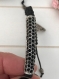 Bracelet en coton façon macramé avec barrette strass noirs et pendentif bouddha
