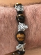 Bracelet pour homme en coton façon macramé, perles oeil de tigre et tête de léopard en métal argenté, ajustable