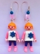 Boucles d'oreilles playmobil/argentées, figurine en blanc/bleu/rose