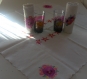 Serviettes de table brodées avec verres peints à la main