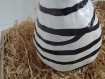 Poule blanche  en papier mâché, fait main, décoration ou cadeau unique, 31 cm de haut
